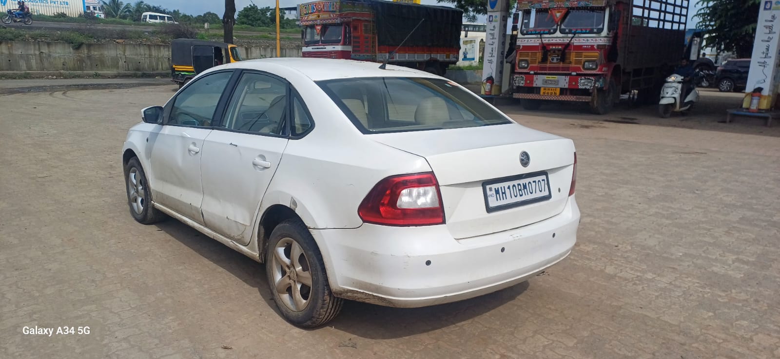 Skoda Rapid(2011-2014) Active 1.6 Tdi Cr Mt